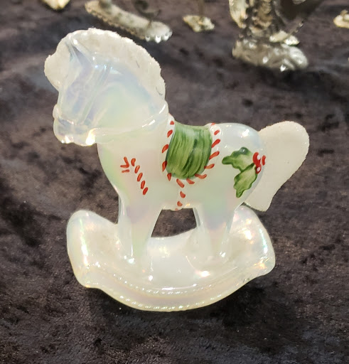 Thrift Store «Hand to Hand Thrift Store», reviews and photos, 785 Terryville Ave, Bristol, CT 06010, USA