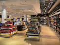 DUTY FREE SHOP - Terminal 2E Gate M Le Mesnil-Amelot