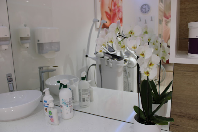 Opinii despre EXIA Beauty Center - Coresi Brasov în <nil> - Salon de înfrumusețare