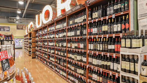 Grocery Store «Nugget Markets», reviews and photos, 1414 E Covell Blvd, Davis, CA 95616, USA