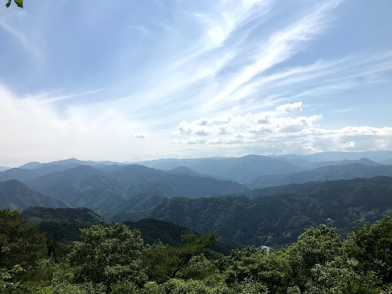 牛頭山 西峰