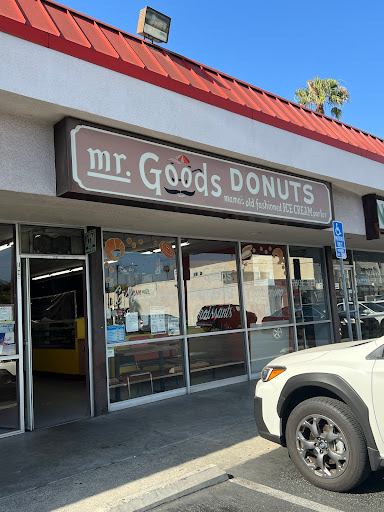 Mr Goods Donuts Shop, 1840 E Colorado Blvd, Pasadena, CA 91107, USA, 