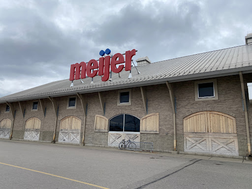Grocery Store «Meijer», reviews and photos, 13000 Middlebelt Rd, Livonia, MI 48150, USA