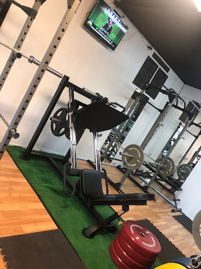 The Weight Room - 570 El Camino Real, Redwood City, CA 94062