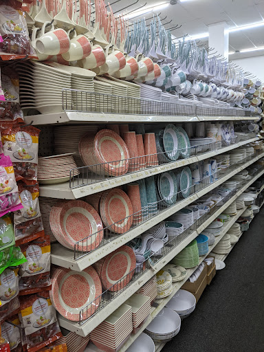 Dollar Store «Dollar Tree», reviews and photos, 275 NJ-18, East Brunswick, NJ 08816, USA