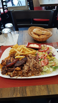 Kebab du Kebab RESTAURANT LE BOSPHORE 90 à Levallois-Perret - n°5