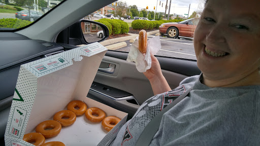 Donut Shop «Krispy Kreme», reviews and photos, 1021 Polaris Pkwy, Columbus, OH 43240, USA