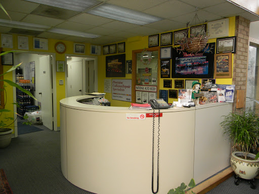Auto Body Shop «National Auto Body», reviews and photos, 12300 Parklawn Dr, Rockville, MD 20852, USA