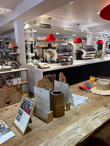 Clothing Store «Gorsuch Ltd.», reviews and photos, 263 Gore Creek Dr, Vail, CO 81657, USA