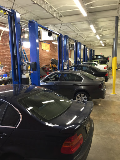 Auto Repair Shop «Quantum Mechanics Auto», reviews and photos, 257 Dekalb Industrial Way, Decatur, GA 30030, USA
