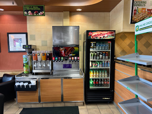 Restaurant «SUBWAY®Restaurants», reviews and photos, 9228 Lakewood Blvd, Downey, CA 90240, USA