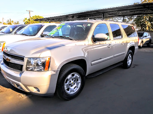 Used Car Dealer «Laguna Auto Sales», reviews and photos, 1214 E California Ave, Bakersfield, CA 93307, USA