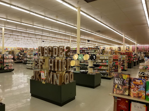 Craft Store «Hobby Lobby», reviews and photos, 1658 Town Square South West, Cullman, AL 35057, USA