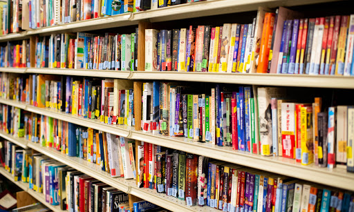 Thrift Store «Volunteers of America Thrift Store», reviews and photos, 1135 N Belsay Rd, Burton, MI 48509, USA