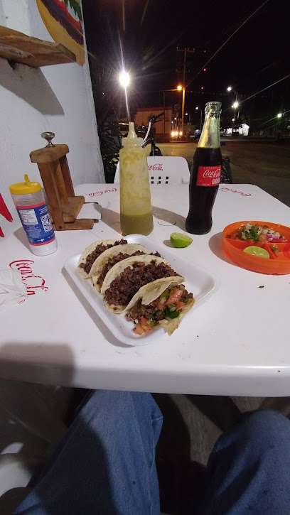 Armando Tacos Y Hamburguesas - SN-C, Calle Av. Bernardo Reyes SN-C, Gral. Bravo, 67000 Gral Bravo, N.L., Mexico