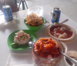 Los Mariscasos photo