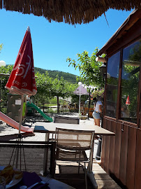 Atmosphère du Restaurant Le Bougalou à Saint-Auban-sur-l'Ouvèze - n°11