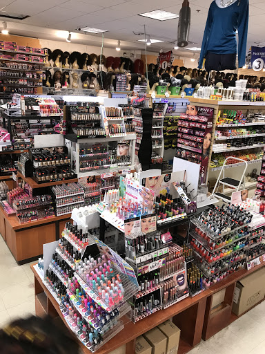 Beauty Supply Store «US Hair & Beauty Supplies», reviews and photos, 3365 Cleveland Ave, Columbus, OH 43224, USA