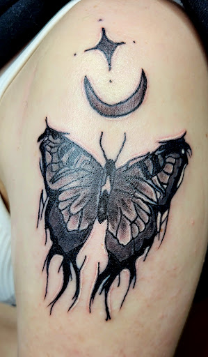 Explore nascar tattoo ideas, creative tattoo ideas in Meridian, available at SK-Tattoo1
