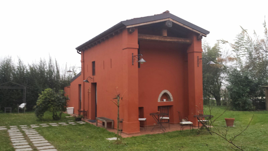 Azienda Agricola E Agrituristica Ss Trinita' Di Siniscalchi Daniela 40054 Budrio BO, Italia