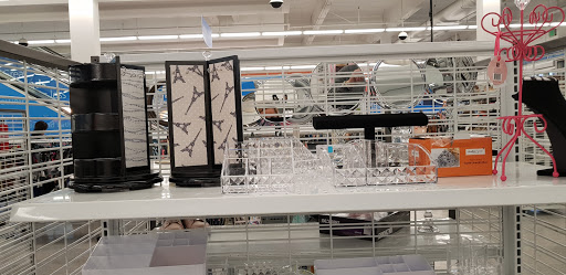 Clothing Store «Ross Dress for Less», reviews and photos, 2550 Taylor St, San Francisco, CA 94133, USA