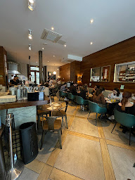 Photo n°55 de 46 & 3RD à Paris ()