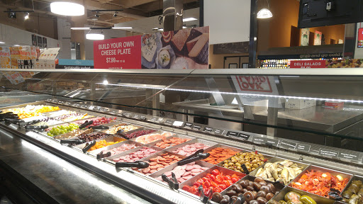 Supermarket «Metro Market», reviews and photos, 4075 N Oakland Ave, Shorewood, WI 53211, USA