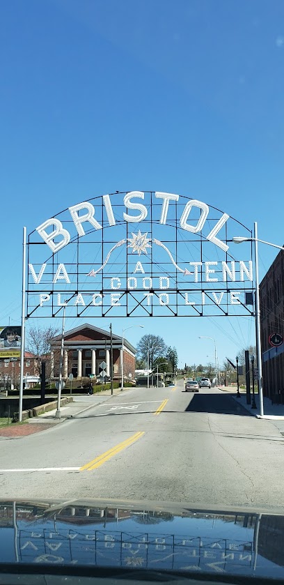Bristol Virginia-Tennessee Slogan Sign