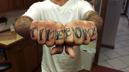 Tattoo Shop «Untouchable Ink», reviews and photos, 204 S Spring Garden Ave, DeLand, FL 32720, USA