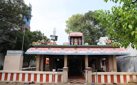 Thirumoorthy Temple image