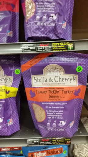 Pet Supply Store «Mud Bay», reviews and photos, 2100 SE 164th Ave, Vancouver, WA 98683, USA