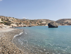 Aphrodite's rock beach'in fotoğrafı vahşi alan