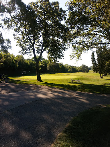 Private Golf Course «Springdale Golf Course», reviews and photos, 316 Strathmore Rd, Bloomfield Hills, MI 48304, USA