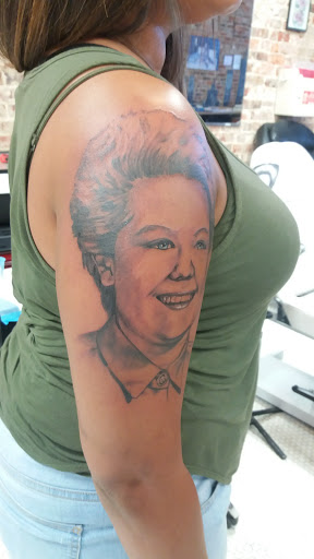 Tattoo Shop «New Vision Tattoo», reviews and photos, 107 Washington St NE, Gainesville, GA 30501, USA