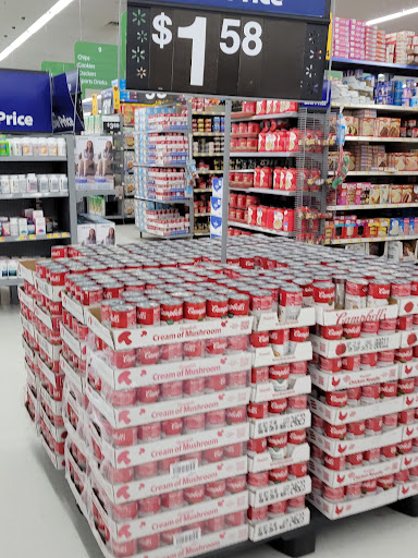 Discount Store «Walmart», reviews and photos, 2375 OR-99W, McMinnville, OR 97128, USA