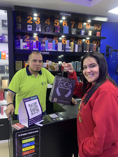 Opiniones de Perfumería Eros Perfume Outlet C.C. Caracol en Quito - Perfumería