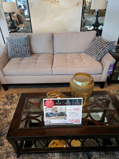 Furniture Store «Rooms To Go Furniture Store - Durham», reviews and photos, 4144 Durham-Chapel Hill Blvd a, Durham, NC 27707, USA