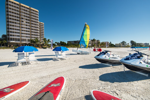 Holiday Water Sports  at DiamondHead Beach Resort