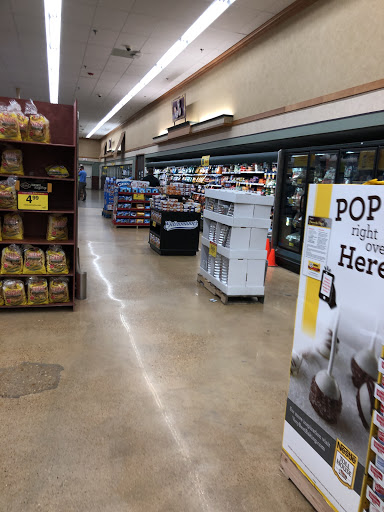 Grocery Store «Kroger», reviews and photos, 6660 Poplar Ave, Germantown, TN 38138, USA