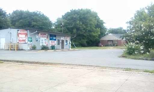 Liquor Store «Bopp Liquor Store», reviews and photos, 1021 E 9th St, Little Rock, AR 72202, USA