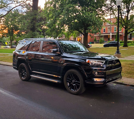Auto Body Shop «D & R Auto Body & Frame Shop», reviews and photos, 1501 S Canal St, Pittsburgh, PA 15215, USA