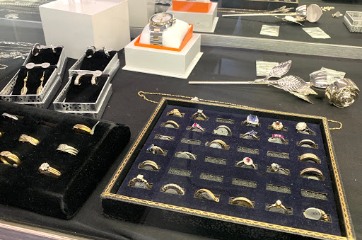 Pawn Shop «Pawn King», reviews and photos, 2440 Barnum Ave, Stratford, CT 06615, USA