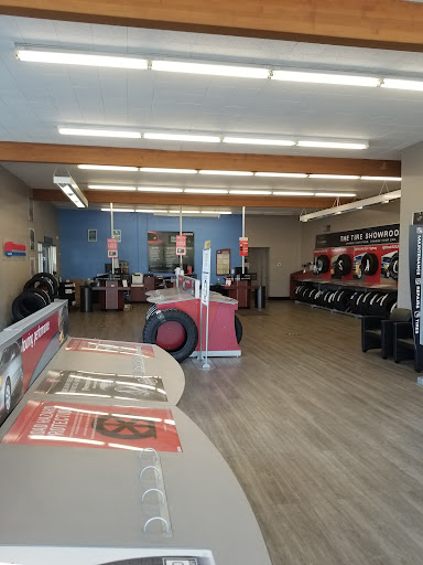 Tire Shop «Firestone Complete Auto Care», reviews and photos, 385 SW 3rd St, Corvallis, OR 97333, USA