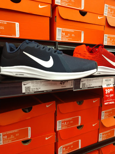 Sporting Goods Store «Academy Sports + Outdoors», reviews and photos, 210 N New Rd, Waco, TX 76710, USA