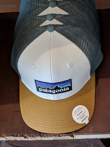 Clothing Store «Patagonia Cardiff-by-The-Sea», reviews and photos, 2185 San Elijo Ave, Cardiff, CA 92007, USA