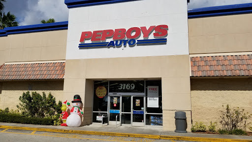 Auto Parts Store «Pep Boys Auto Parts & Service», reviews and photos, 3169 Northlake Blvd, Palm Beach Gardens, FL 33403, USA