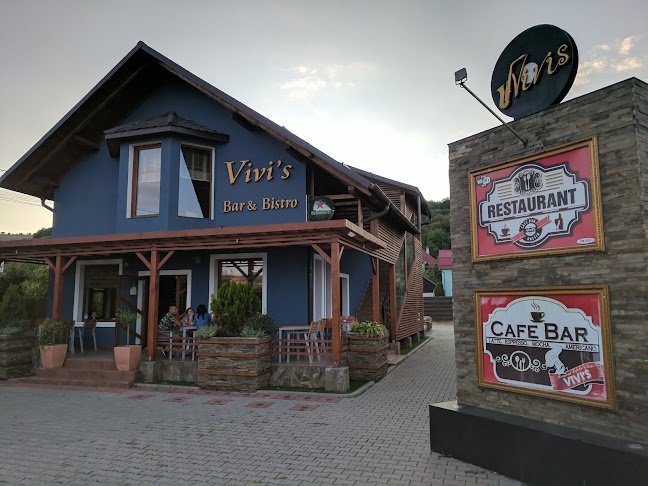 Vivi's Bar & Bistro - <nil>