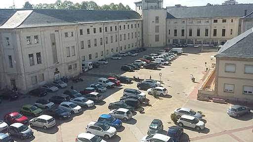 Escuela Municipal de Música, Danza y Teatro de León (edificio CHF), Escuela en León,León