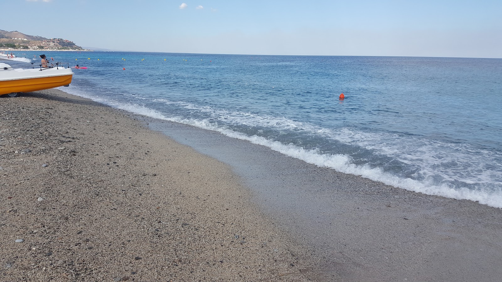 Φωτογραφία του Παραλία Montepaone Lido περιοχή θέρετρου στην παραλία