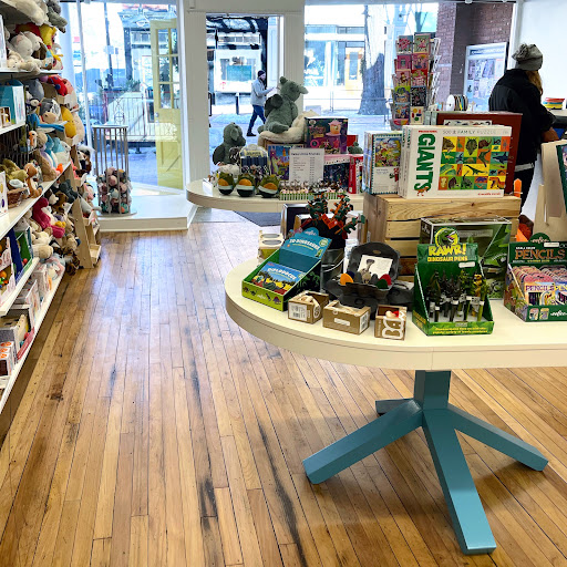 Toy Store «Alakazam Toys & Gifts», reviews and photos, 100 E Main St, Charlottesville, VA 22902, USA